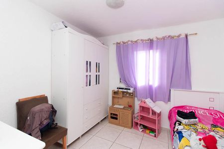 Casa à venda com 124m², 7 quartos e 5 vagasQuarto 1 Casa 2