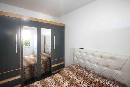 Apartamento à venda com 45m², 2 quartos e 1 vaga Apartamento à venda com 45m², 2 quartos e 1 vagaQuarto 02