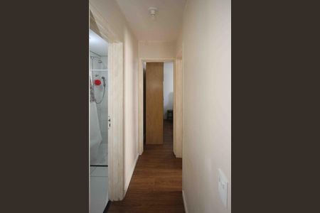 Apartamento à venda com 45m², 2 quartos e 1 vaga Apartamento à venda com 45m², 2 quartos e 1 vagaCorredor