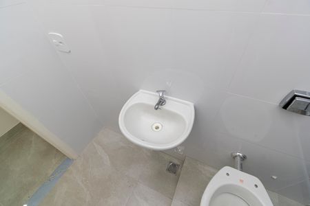 Apartamento para alugar com 50m², 2 quartos e 1 vaga Apartamento para alugar com 50m², 2 quartos e 1 vagaBanheiro