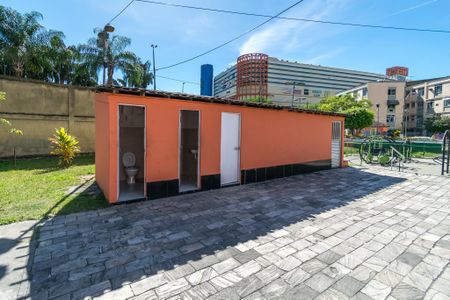 Apartamento para alugar com 50m², 2 quartos e 1 vaga Apartamento para alugar com 50m², 2 quartos e 1 vagaÁrea comum - Banheiros