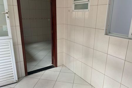 Casa para alugar com 153m², 2 quartos e 2 vagas Casa para alugar com 153m², 2 quartos e 2 vagasÁrea de Serviço