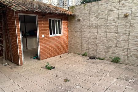 Casa para alugar com 153m², 2 quartos e 2 vagas Casa para alugar com 153m², 2 quartos e 2 vagasQuintal