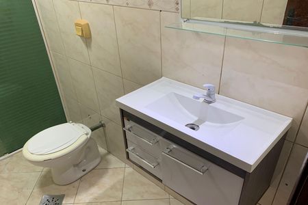 Casa para alugar com 153m², 2 quartos e 2 vagas Casa para alugar com 153m², 2 quartos e 2 vagasBanheiro
