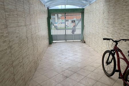 Casa para alugar com 153m², 2 quartos e 2 vagas Casa para alugar com 153m², 2 quartos e 2 vagasGaragem