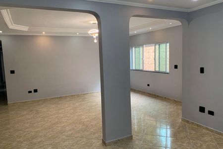 Casa para alugar com 153m², 2 quartos e 2 vagas Casa para alugar com 153m², 2 quartos e 2 vagasSala