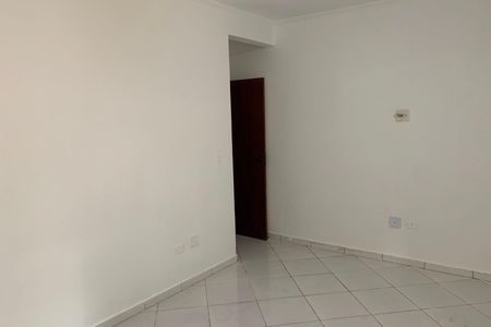 Casa para alugar com 153m², 2 quartos e 2 vagas Casa para alugar com 153m², 2 quartos e 2 vagasSuite