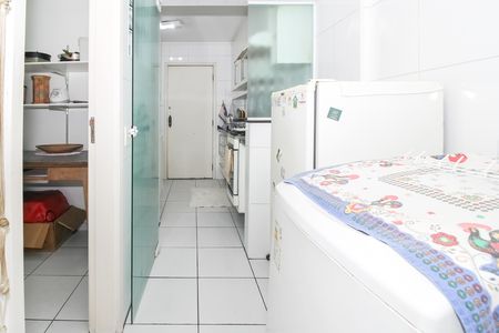 Apartamento à venda com 80m², 2 quartos e 1 vagaÁrea de Serviço