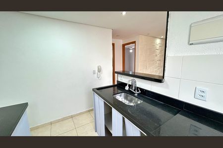 Apartamento para alugar com 42m², 2 quartos e 2 vagas Apartamento para alugar com 42m², 2 quartos e 2 vagasCozinha