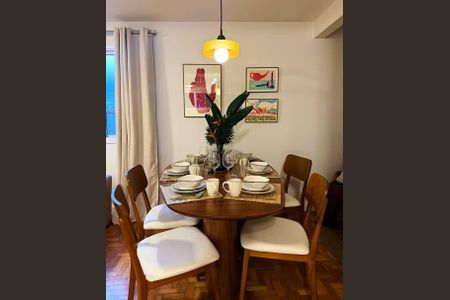 Apartamento à venda com 65m², 2 quartos e 1 vaga Apartamento à venda com 65m², 2 quartos e 1 vagaSala de Jantar