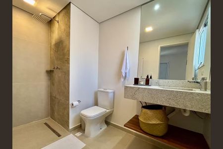 Apartamento à venda com 65m², 2 quartos e 1 vaga Apartamento à venda com 65m², 2 quartos e 1 vagaBanheiro