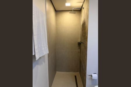 Apartamento à venda com 65m², 2 quartos e 1 vaga Apartamento à venda com 65m², 2 quartos e 1 vagaBanheiro