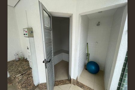 Apartamento para alugar com 132m², 4 quartos e 2 vagas