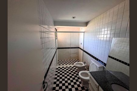 Apartamento para alugar com 167m², 2 quartos e 3 vagas