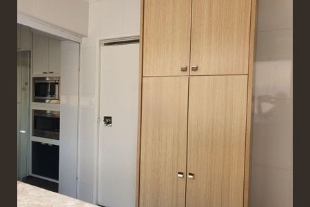 Apartamento para alugar com 3 quartos, 130m² em Pinheiros, São Paulo