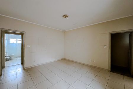 Casa à venda com 150m², 1 quarto e 3 vagas Casa à venda com 150m², 1 quarto e 3 vagasSala