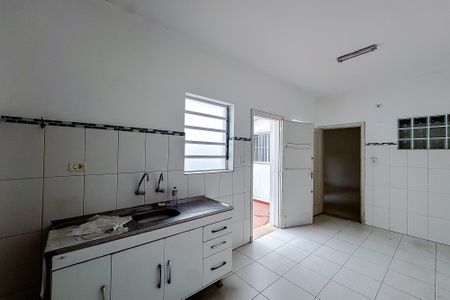 Casa à venda com 150m², 1 quarto e 3 vagas Casa à venda com 150m², 1 quarto e 3 vagasCozinha