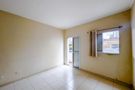 Casa à venda com 150m², 1 quarto e 3 vagas Casa à venda com 150m², 1 quarto e 3 vagasQuarto