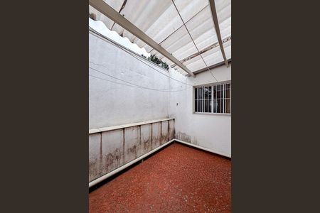 Casa à venda com 150m², 1 quarto e 3 vagas Casa à venda com 150m², 1 quarto e 3 vagasÁrea de Serviço