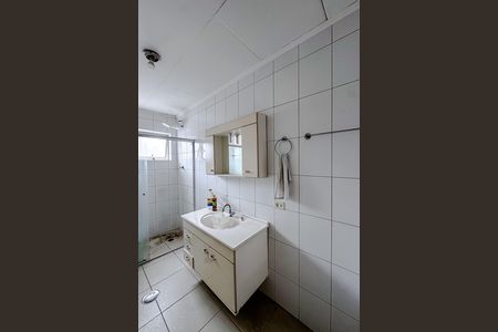 Casa à venda com 150m², 1 quarto e 3 vagas Casa à venda com 150m², 1 quarto e 3 vagasBanheiro