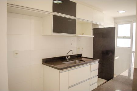 Apartamento à venda com 77m², 3 quartos e 1 vaga