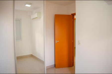 Apartamento à venda com 77m², 3 quartos e 1 vaga