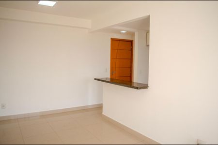 Apartamento à venda com 77m², 3 quartos e 1 vaga
