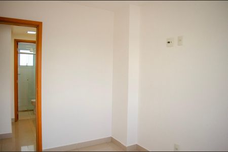 Apartamento à venda com 77m², 3 quartos e 1 vaga