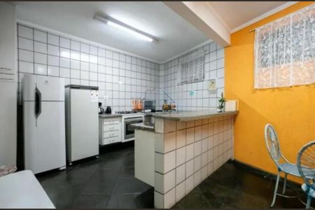 Casa para alugar com 3 quartos, 223m² em Jardim São Paulo, São Paulo