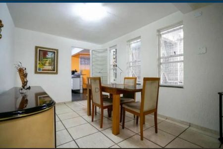 Casa para alugar com 3 quartos, 223m² em Jardim São Paulo, São Paulo