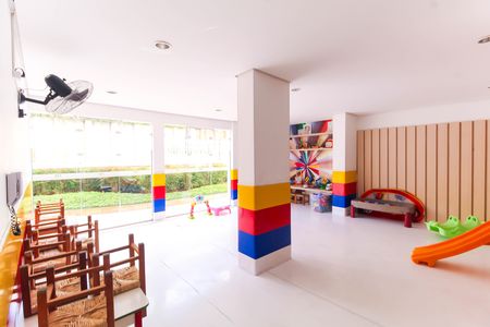 Apartamento à venda com 75m², 3 quartos e 1 vaga Apartamento à venda com 75m², 3 quartos e 1 vagaBrinquedoteca
