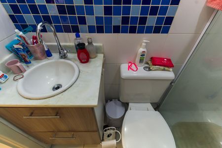 Apartamento à venda com 75m², 3 quartos e 1 vaga Apartamento à venda com 75m², 3 quartos e 1 vagaBanheiro