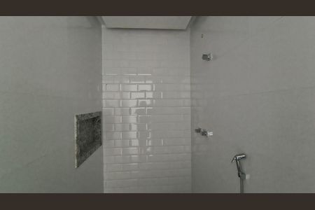 Apartamento à venda com 80m², 3 quartos e 2 vagas Apartamento à venda com 80m², 3 quartos e 2 vagasBanheiro da Suíte 2 e Social