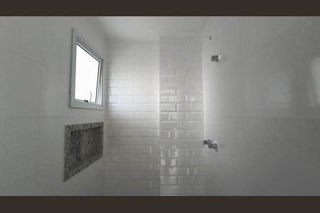 Apartamento à venda com 80m², 3 quartos e 2 vagas Apartamento à venda com 80m², 3 quartos e 2 vagasBanheiro da Suíte 1