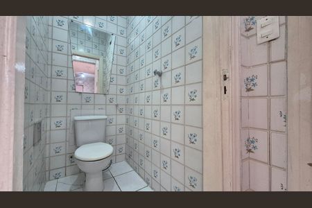 Casa para alugar com 144m², 2 quartos e 1 vaga Casa para alugar com 144m², 2 quartos e 1 vagaBanheiro