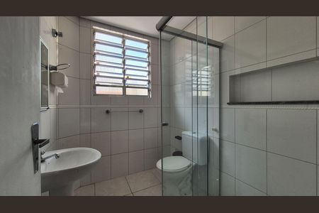 Casa para alugar com 144m², 2 quartos e 1 vaga Casa para alugar com 144m², 2 quartos e 1 vagaBanheiro