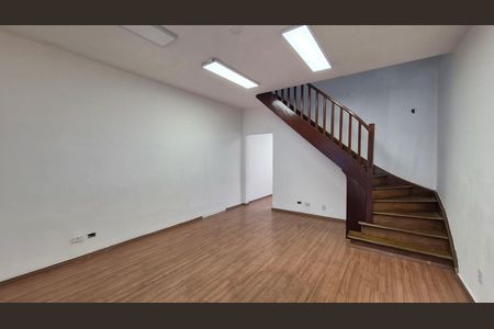 Sala de casa para alugar com 2 quartos, 144m² em Vila Santa Teresa, Santo André