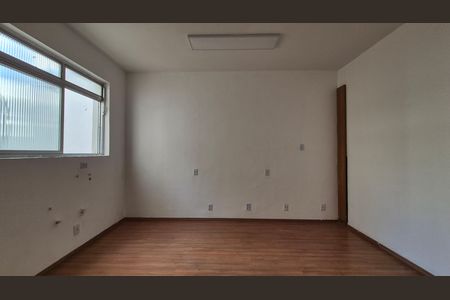 Casa para alugar com 144m², 2 quartos e 1 vaga Casa para alugar com 144m², 2 quartos e 1 vagaSala de jantar