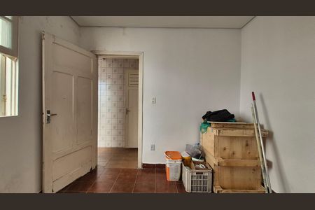 Casa para alugar com 144m², 2 quartos e 1 vaga Casa para alugar com 144m², 2 quartos e 1 vagaQuarto de serviço