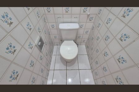 Casa para alugar com 144m², 2 quartos e 1 vaga Casa para alugar com 144m², 2 quartos e 1 vagaBanheiro