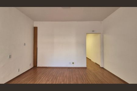 Casa para alugar com 144m², 2 quartos e 1 vaga Casa para alugar com 144m², 2 quartos e 1 vagaSala de jantar