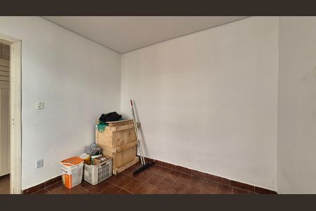 Casa para alugar com 144m², 2 quartos e 1 vaga Casa para alugar com 144m², 2 quartos e 1 vagaQuarto de serviço