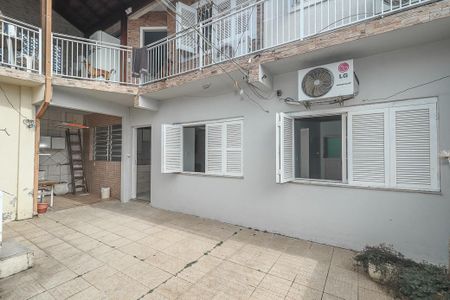 Casa para alugar com 73m², 2 quartos e 1 vagaFachada