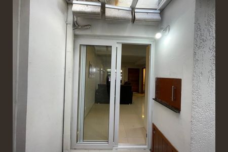 Casa de condomínio à venda com 84m², 2 quartos e 1 vaga
