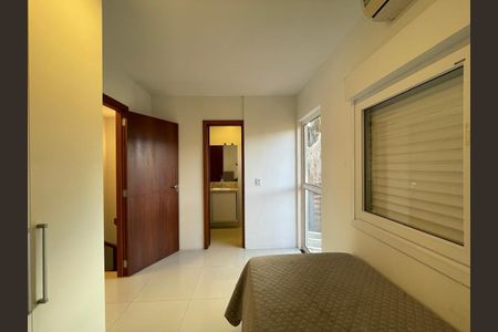 Casa de condomínio à venda com 84m², 2 quartos e 1 vaga