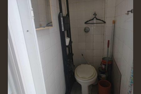 Apartamento à venda com 121m², 3 quartos e 1 vaga Apartamento à venda com 121m², 3 quartos e 1 vagaÁrea de serviço
