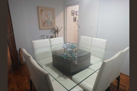 Apartamento à venda com 121m², 3 quartos e 1 vaga Apartamento à venda com 121m², 3 quartos e 1 vagaSala