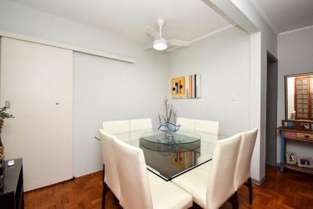 Apartamento à venda com 121m², 3 quartos e 1 vagaSala de jantar