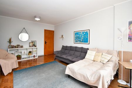 Apartamento à venda com 121m², 3 quartos e 1 vagaSala de estar
