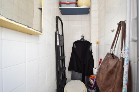 Apartamento à venda com 121m², 3 quartos e 1 vagabanheiro de serviço